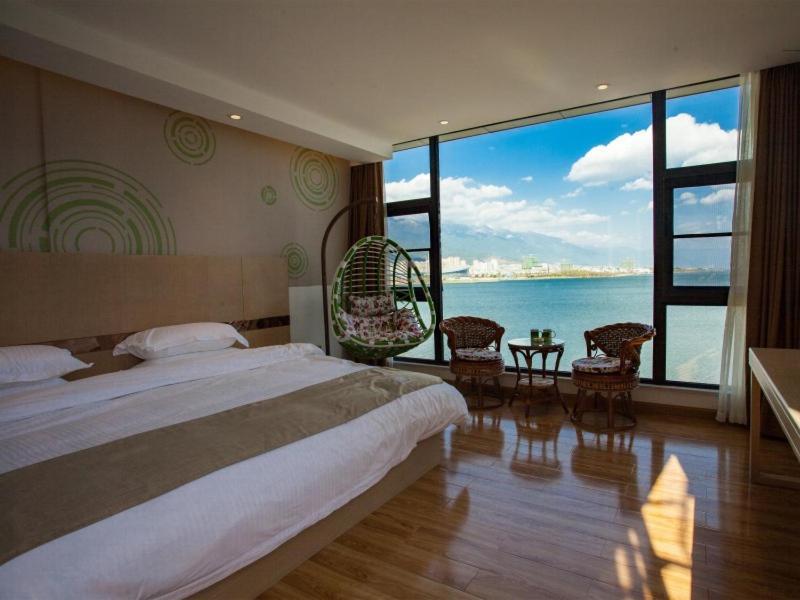Greentree Inn Yunnan Dali Puhai Binhai Road Business Hotel Екстериор снимка