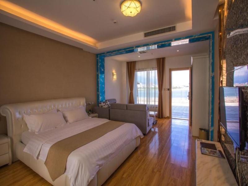 Greentree Inn Yunnan Dali Puhai Binhai Road Business Hotel Екстериор снимка